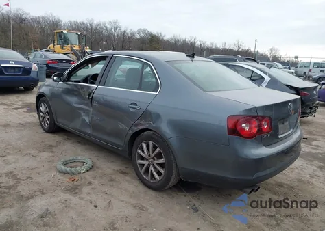 2010 Volkswagen Jetta Se from USA, damaged, VIN 3VWRZ7AJ8AM017928